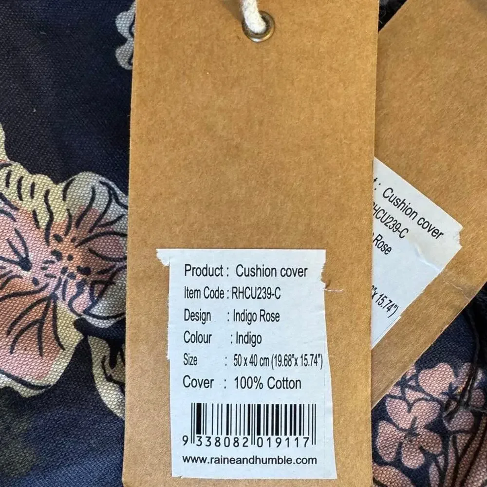 Set of 4: floral cushion covers